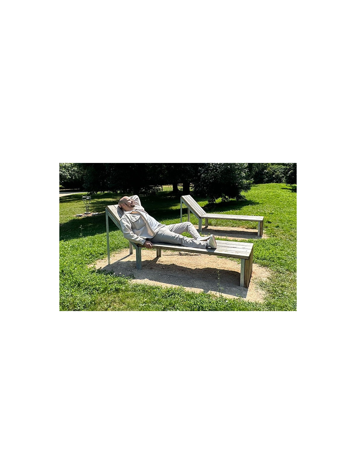 CHAISE LONGUE EXTERIEUR PARC ET JARDIN URBAIN
MÉRIDIENNE TRANSAT ET BAIN DE SOLEIL PUBLIC POUR COLLECTIVITÉ