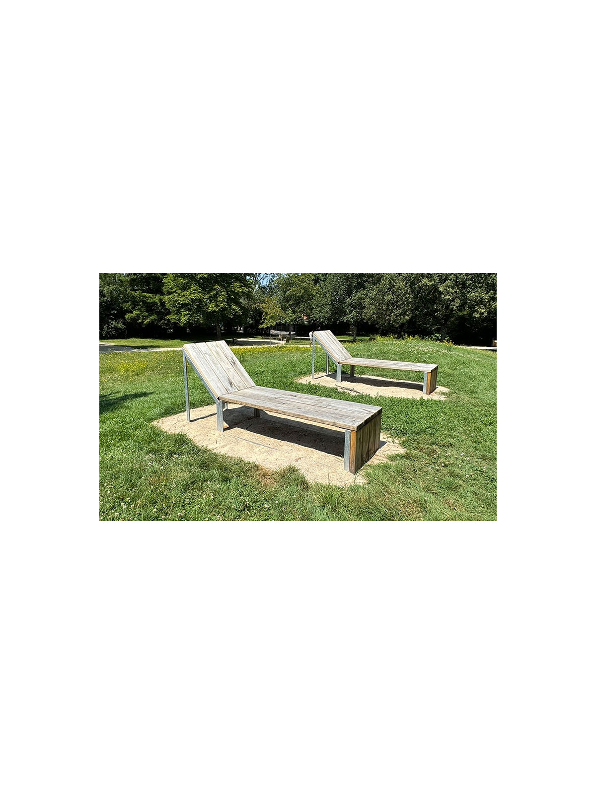 CHAISE LONGUE EXTERIEUR PARC ET JARDIN URBAIN
MÉRIDIENNE TRANSAT ET BAIN DE SOLEIL PUBLIC POUR COLLECTIVITÉ