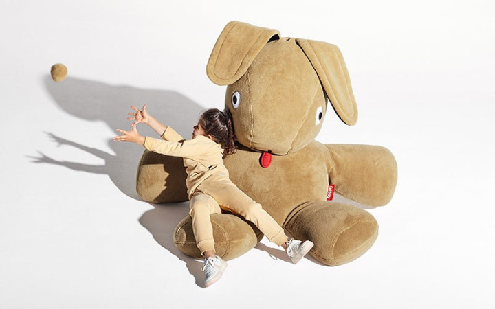 PELUCHE LAPIN GÉANTE DÉCORATIVE POUR ENFANT
POUF DESIGN ET MODERNE POUR INTÉRIEUR
