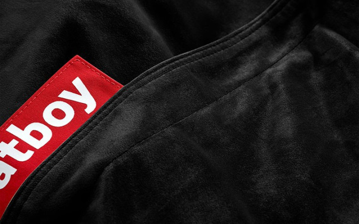 POUF INTÉRIEUR EN VELOURS DESIGN ET MODERNE
POUF CONFORTABLE TENDANCE ET AVEC BILLE RECYCLÉ