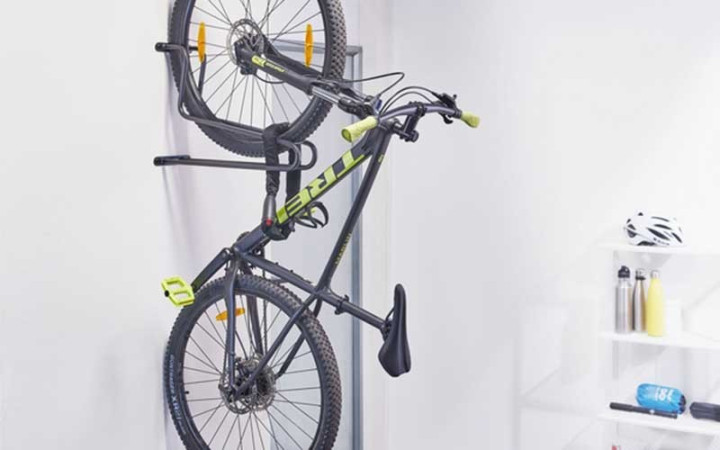 SUPPORT VELO MURAL VERTICAL