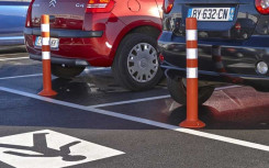 POTEAU DE SIGNALISATION A FIXER