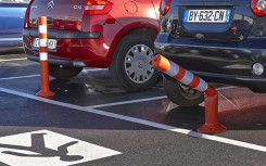 POTEAU DE SIGNALISATION A FIXER