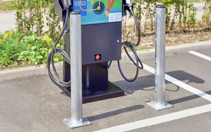 POTEAU DE PROTECTION GALVANISE PATMOS