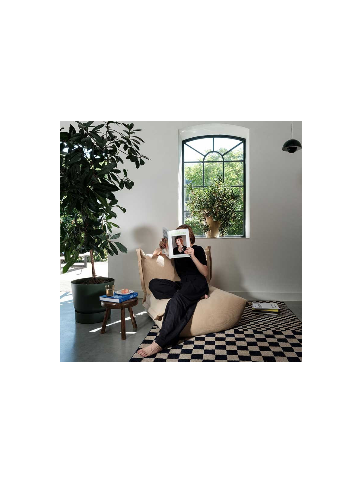 POUF DESIGN THE BONBARON CONFORT POUR ESPACE DETENTE INTERIEUR