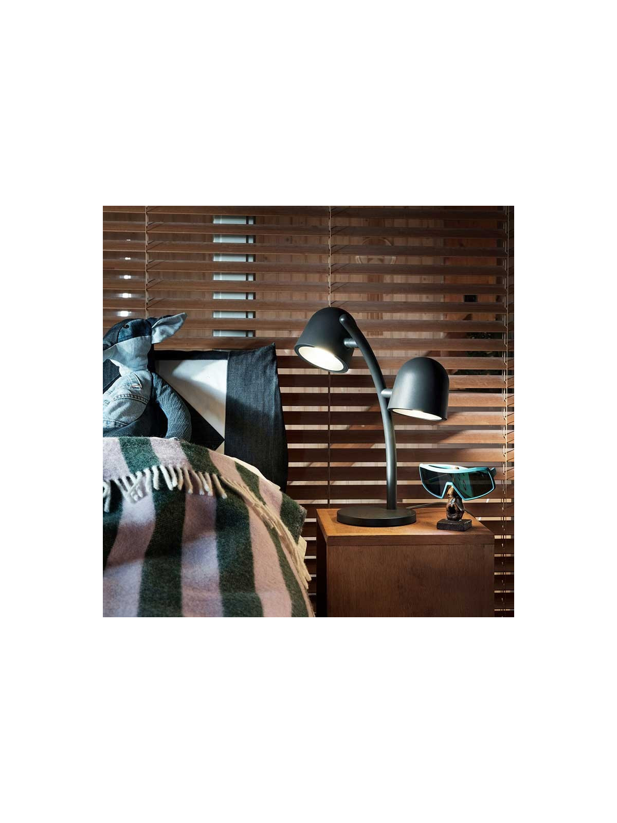 LAMPE MODERNE DECORATIVE LITTLE LEBOW 
ECLAIRAGE DESIGN POUR BUREAU, SALON ET ESPACE PROFESSIONNEL