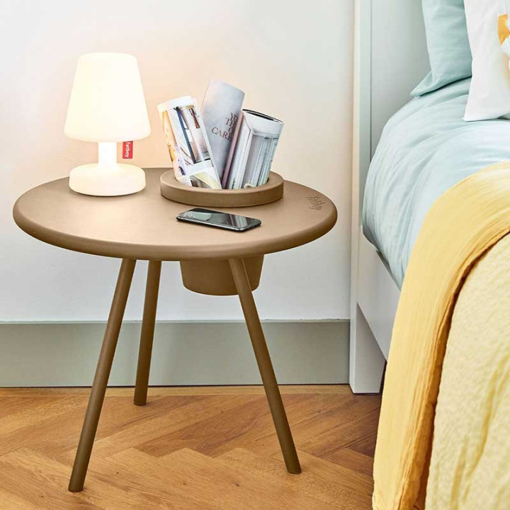 TABLE A PLANTE DESIGN BAKKES
CETTE TABLE MODERNE ET TENDANCE POUR INTERIEUR ET EXTERIEUR