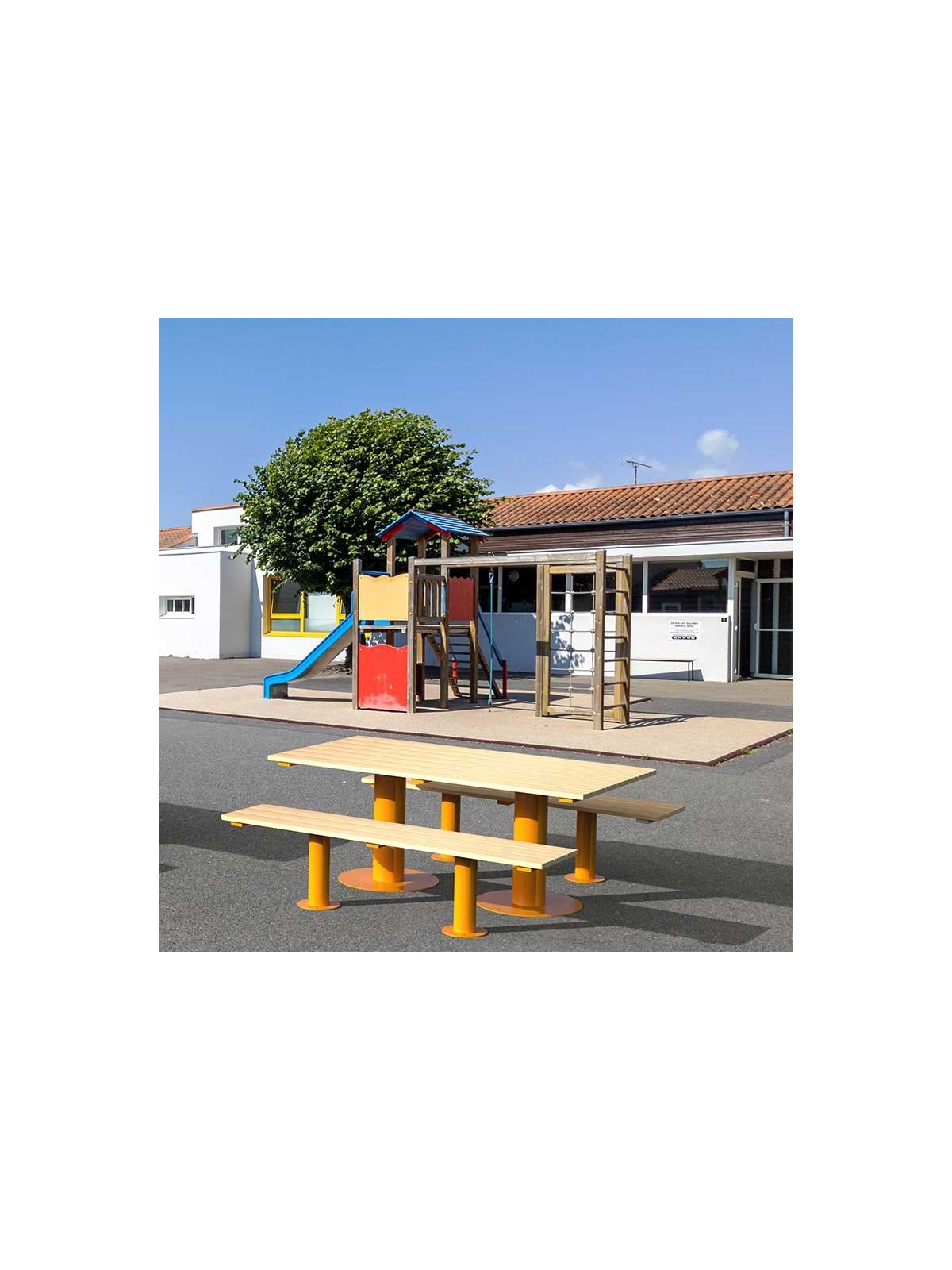 TABLE PIQUE NIQUE MARIANNE ACIER ET BOIS SPECIAL ENFANT
TABLE TENDANCE ENFANT ACIER ET BOIS L. 1488 mm