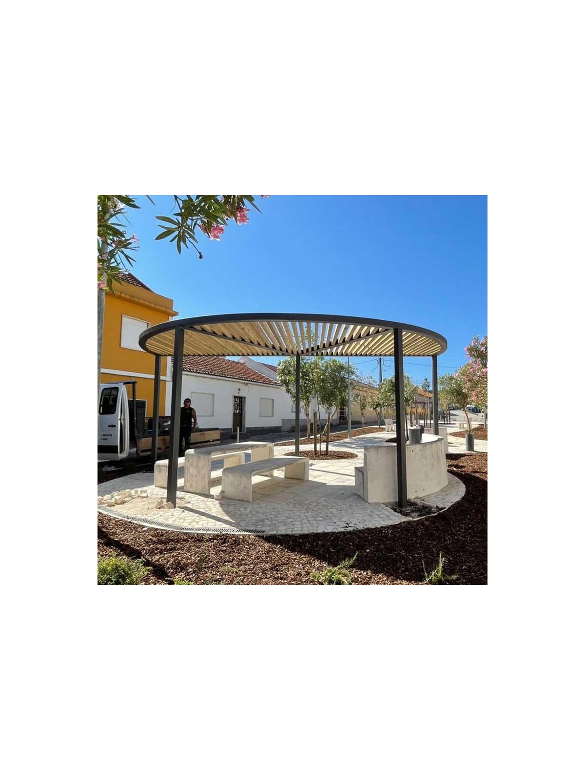 Pergola exterieur design MEIA LUA, aménagement ombragé MICROCUBO
