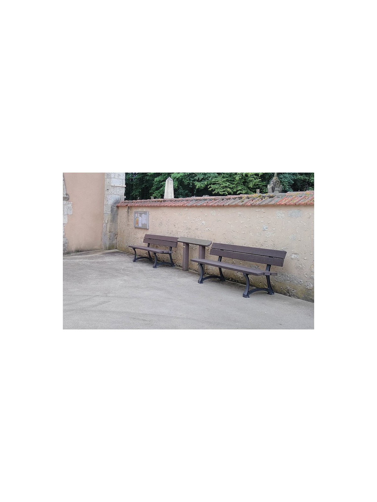 BANC URBAIN PLASTIQUE RECYCLE PIED FONTE
MOBILIER URBAIN ÉCOLOGIQUE POUR PARC ET COLLECTIVITÉ