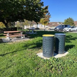 LOT 2 CORBEILLES DE TRI OLYMPE 120 L JAUNE ET GRIS