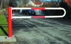 BARRIERE PIVOTANTE ROUGE ET BLANC 1000 A 3000 mm