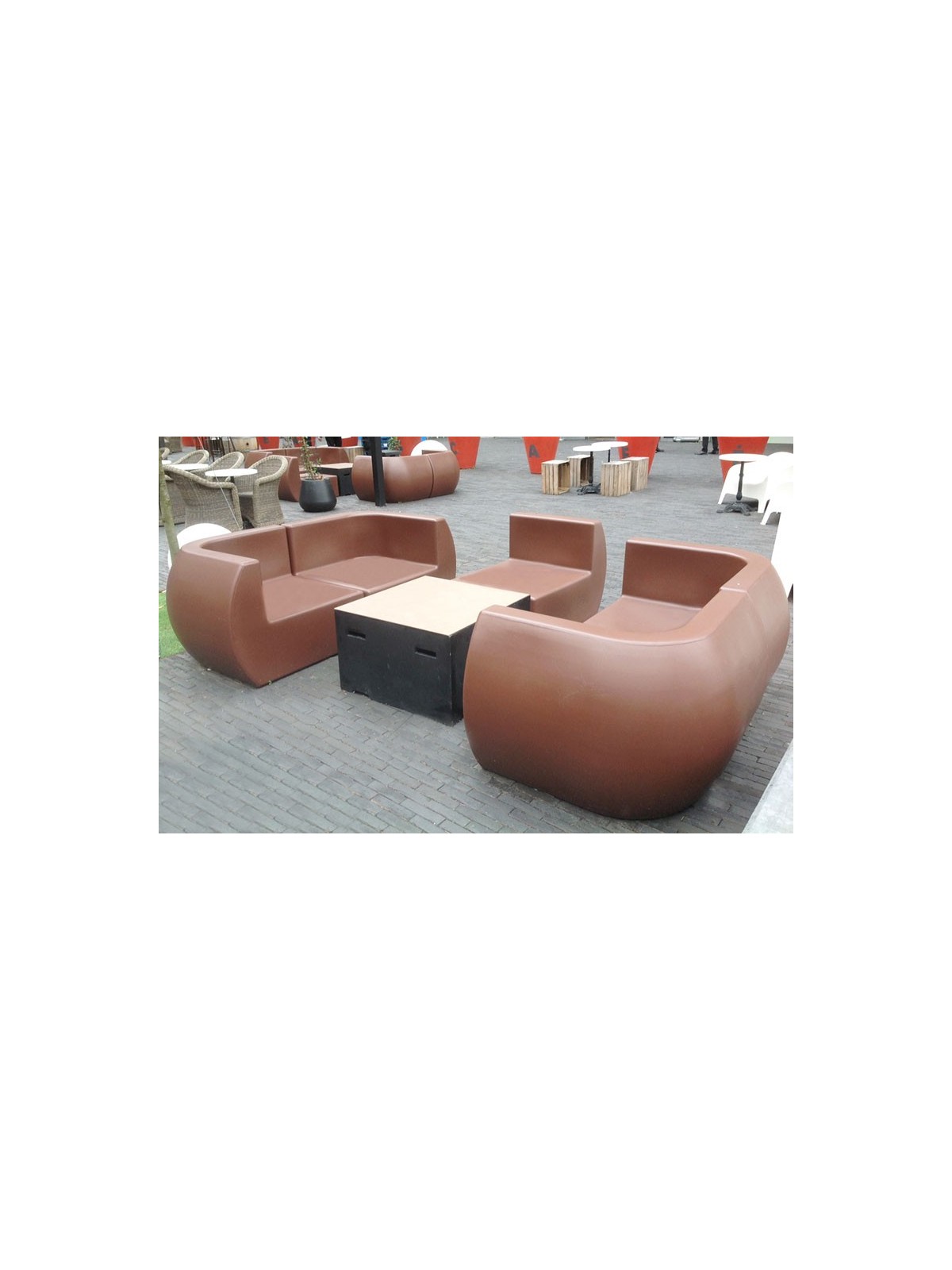 CANAPÉ ANGLE TEMPO POUR INTÉRIEUR ET EXTÉRIEUR
CHAUFFEUSE MODERNE POUR ECOLE OU ENTREPRISE