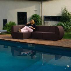 CANAPÉ ANGLE TEMPO POUR INTÉRIEUR ET EXTÉRIEUR
CHAUFFEUSE MODERNE POUR ECOLE OU ENTREPRISE