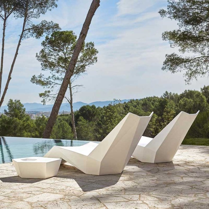 Bain de soleil FAZ design polyéthylène style design et moderne