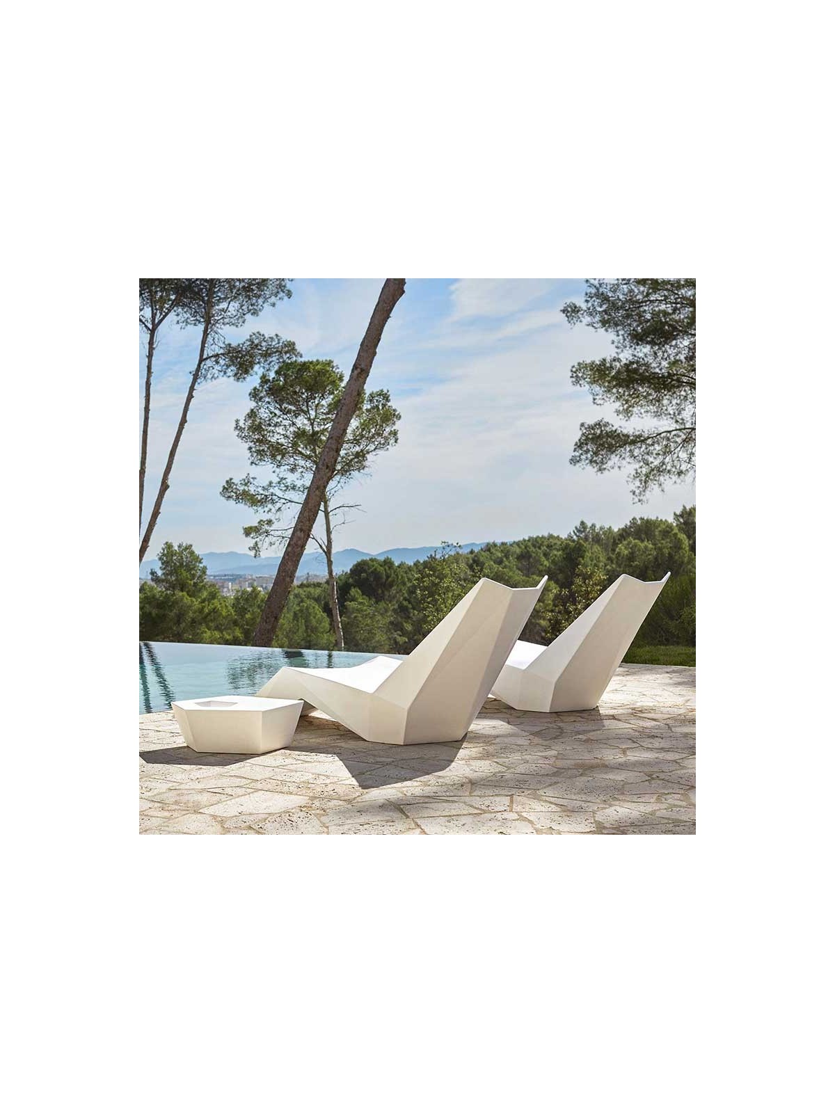 Bain de soleil FAZ design polyéthylène style design et moderne