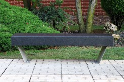 Banco Helium – Banc urbain design en caoutchouc recyclé | Neusus Urban