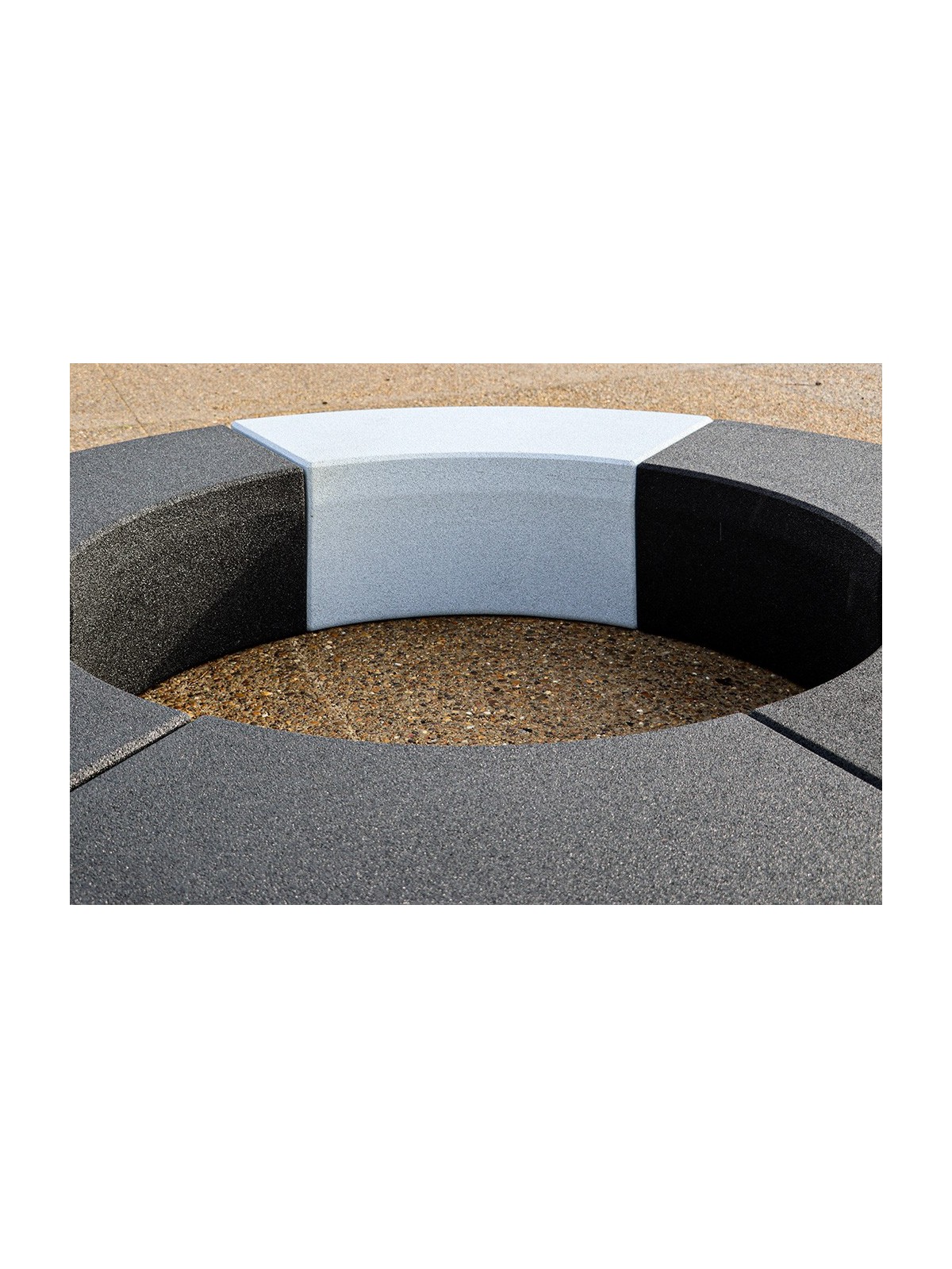 Agora Bench – Banc urbain recyclé modulable | Neusus Urban