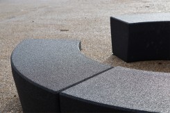 Agora Bench – Banc urbain recyclé modulable | Neusus Urban