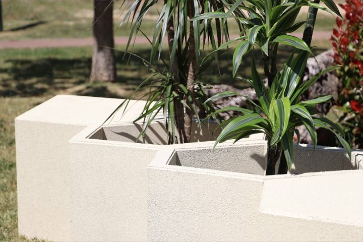 Jardinera Neulogic – Jardinière urbaine recyclée | Neusus Urban