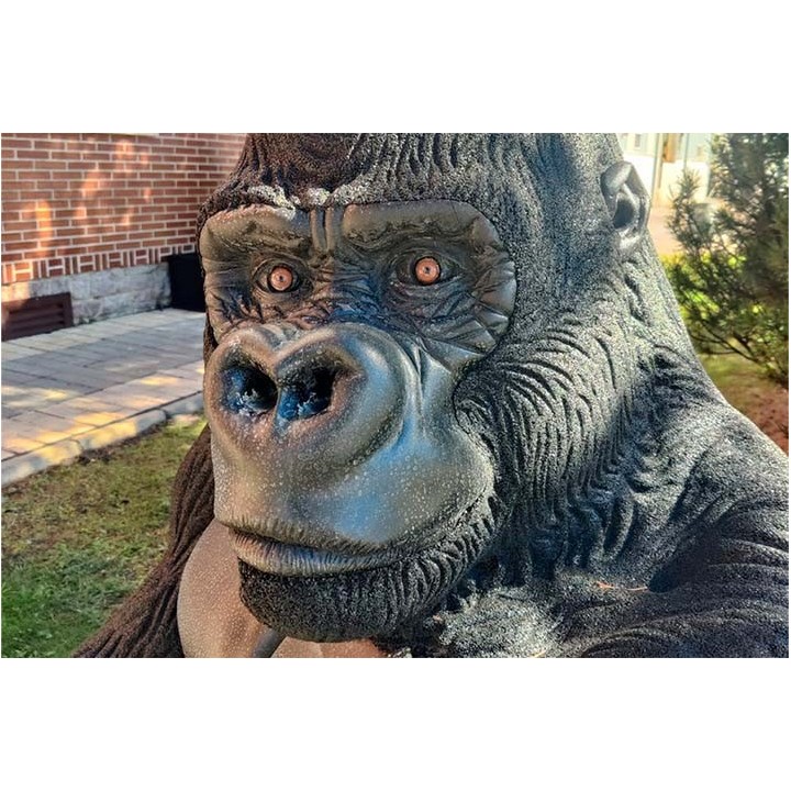 Escultura Gorila – Sculpture urbaine recyclée | Neusus Urban