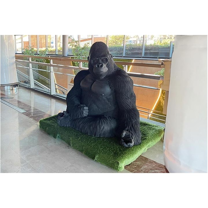 Escultura Gorila – Sculpture urbaine recyclée | Neusus Urban