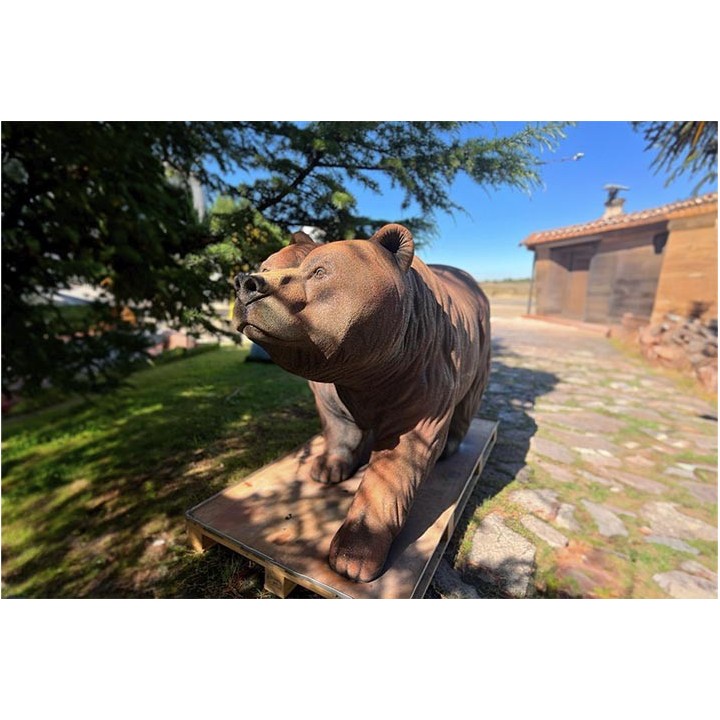 Sculpture ours en caoutchouc recyclé – Neusus Urban