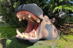 SCULPTURE HIPOPTAME - NEUSUS URBAN