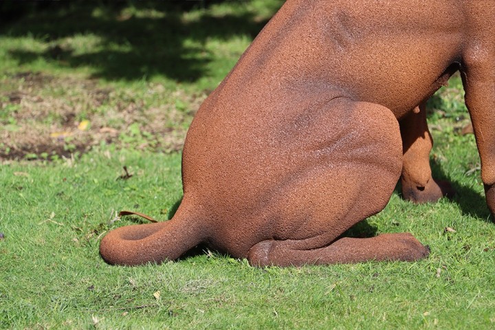 Sculpture Chien Neusus Urban | Déco éco‑responsable