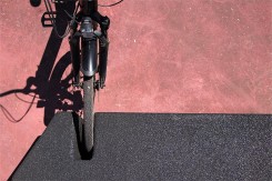 Banc avec support vélo Neulogic – Neusus Urban