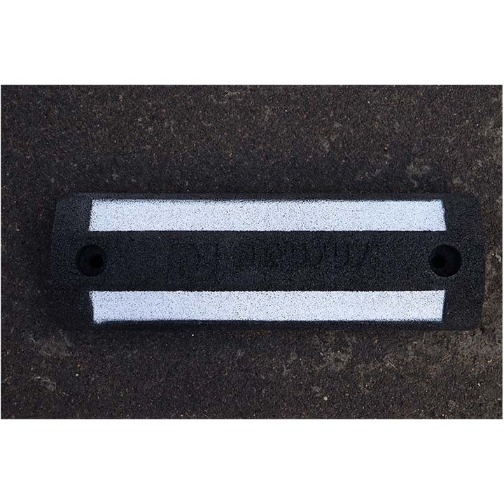 Butoir de parking durable en caoutchouc recyclé – Neusus Urban