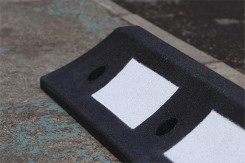 Butoir pour camions robuste en caoutchouc recyclé – NEUSUS URBAN