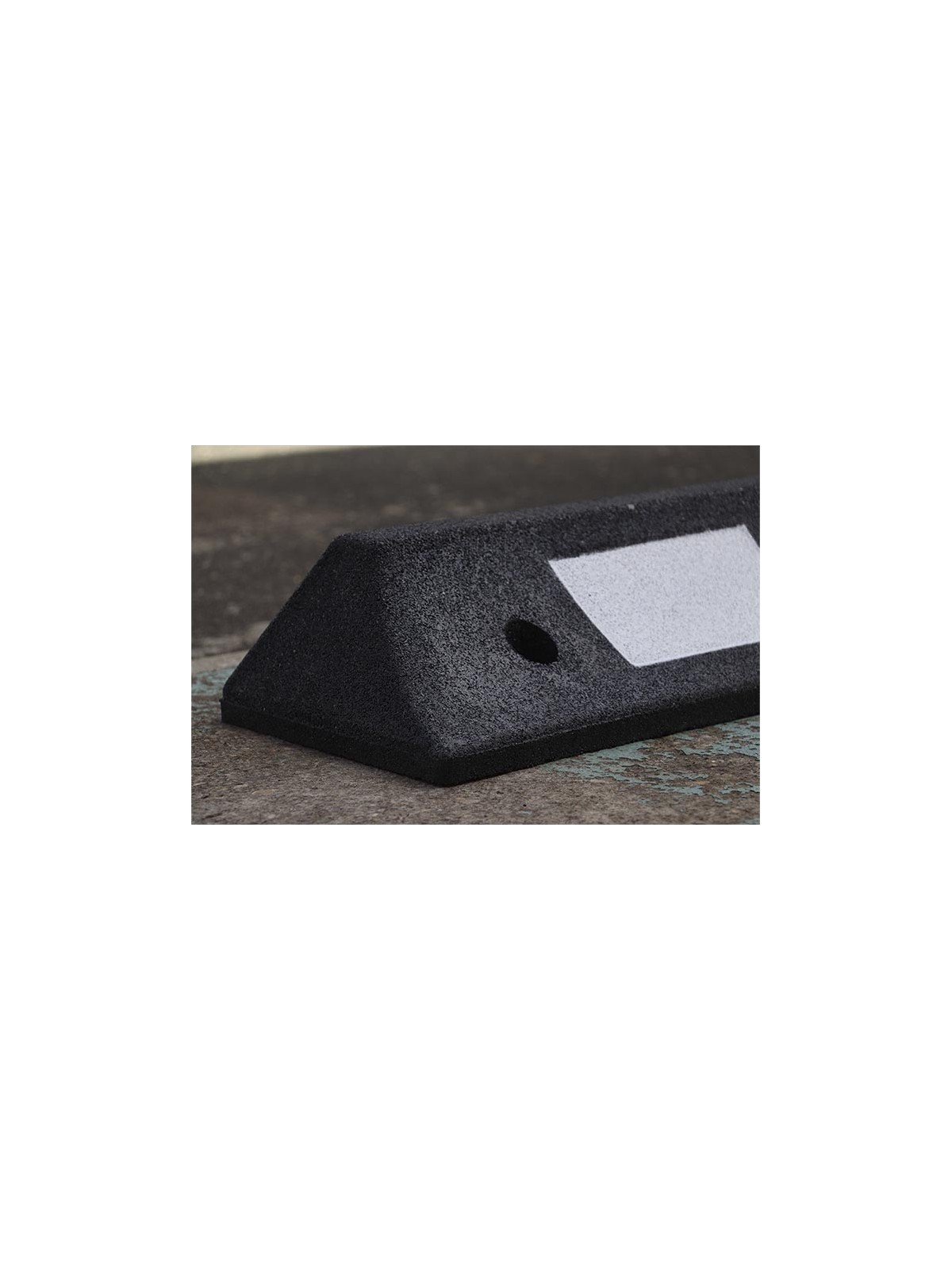 Butoir pour camions robuste en caoutchouc recyclé – NEUSUS URBAN