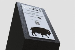 Totem de signalisation urbaine Neulogic – Neusus Urban