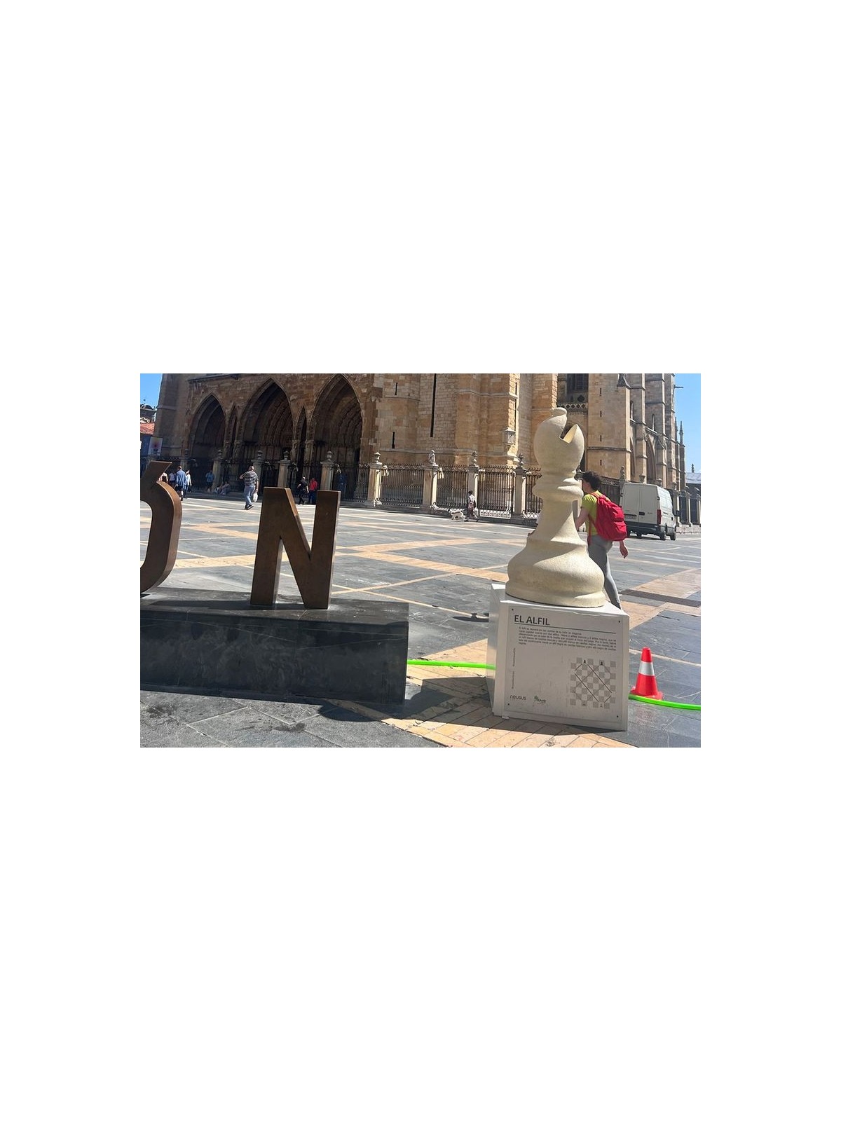 XXL fou décoratif – Élément urbain Neusus Urban