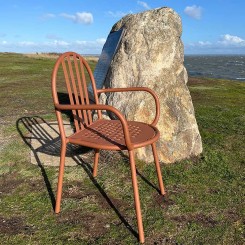 FAUTEUIL URBAIN DESIGN ET MODERNE SERIA
FAUTEUIL 1 PLACE POUR ESPACE EXTÉRIEUR OU TERRASSE DE JARDIN