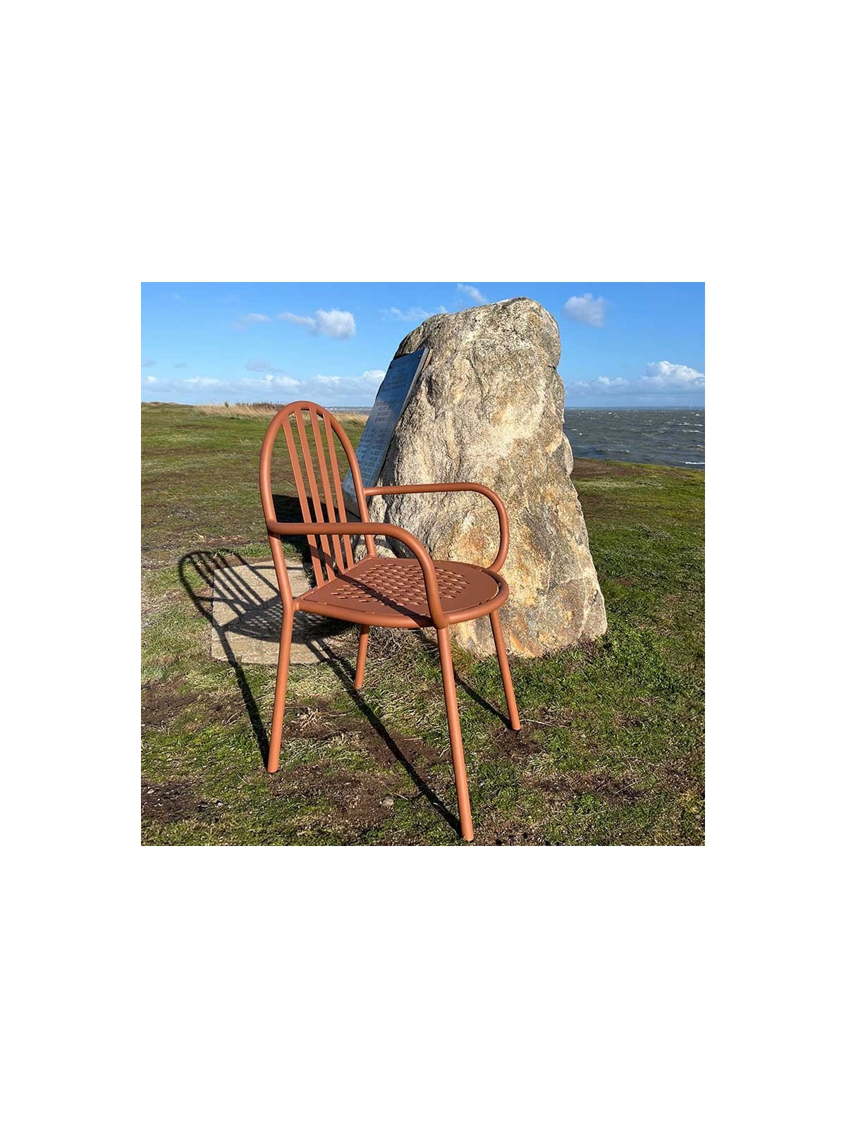 FAUTEUIL URBAIN DESIGN ET MODERNE SERIA
FAUTEUIL 1 PLACE POUR ESPACE EXTÉRIEUR OU TERRASSE DE JARDIN