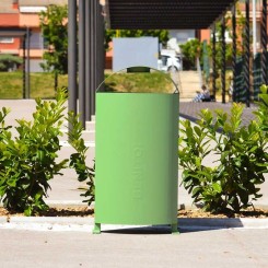 CORBEILLE URBAINE EN ACIER TILA
POUBELLE DE VILLE AVEC CENDRIER
COLLECTEUR DE DÉCHET TILA POUR COLLECTIVITÉ