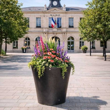 POT VOGUE EN POLYETHYLENE DESIGN
JARDINIÈRE EXTÉRIEURE PLASTIQUE POUR ESPACE PUBLIC