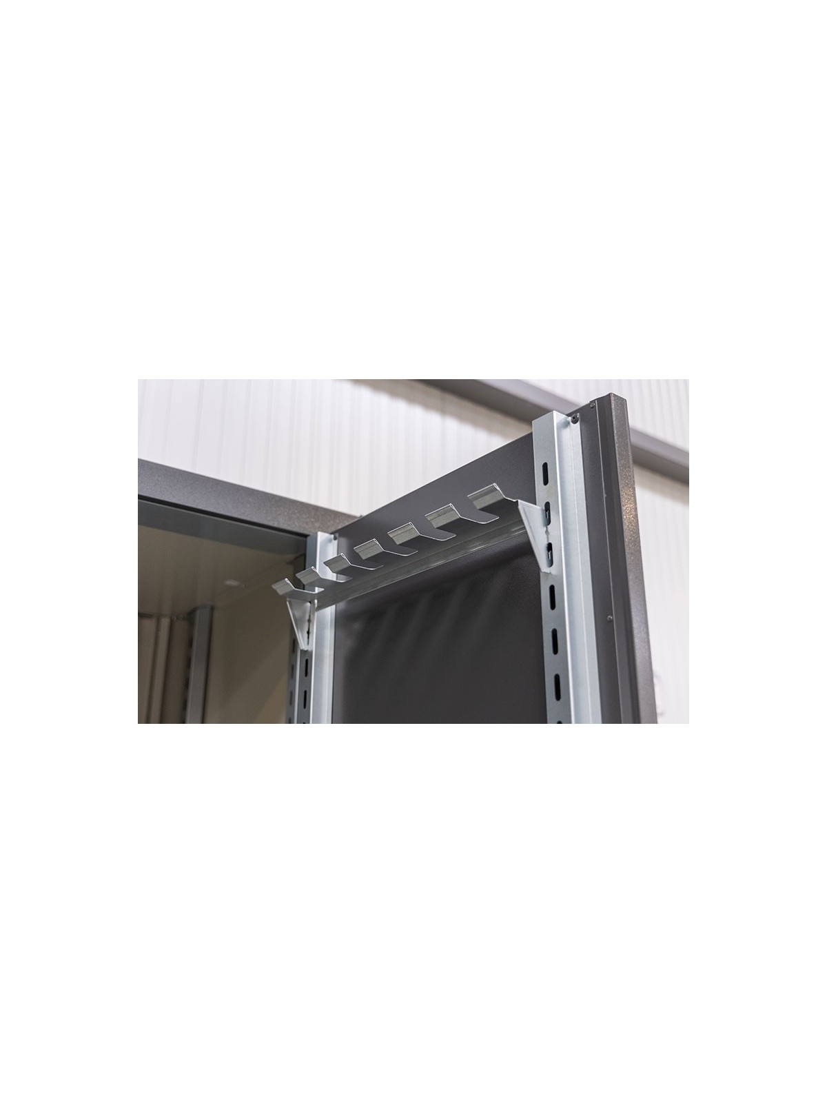 OPTION PORTE OUTILS POUR ABRI DE JARDIN AZY