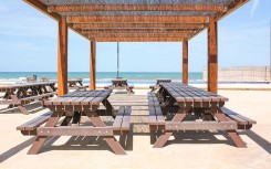 TABLE DE PIQUE NIQUE ÉCOLOGIQUE EN PLASTIQUE RECYCLE
TABLE URBAINE POUR ESPACE PUBLIC EXTERIEUR DE COLLECTIVITÉ