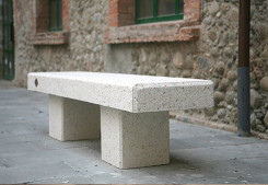 BANQUETTE BETON SYNCHRO