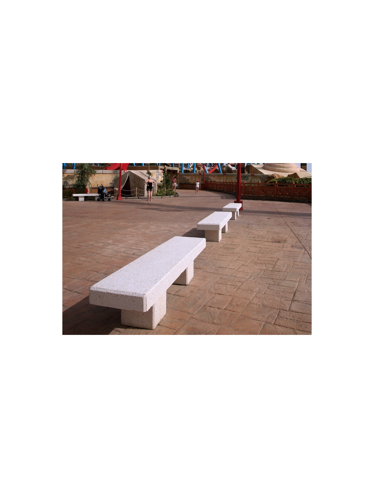 BANQUETTE BETON SYNCHRO