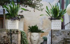 POT CARRÉ MODERNE DESIGN DIAMANTE INSPIRATION PALAZZO DEI DIAMANTI
POT DE FLEUR DESIGN ITALIEN HAUT DE GAMME ELLEMURA