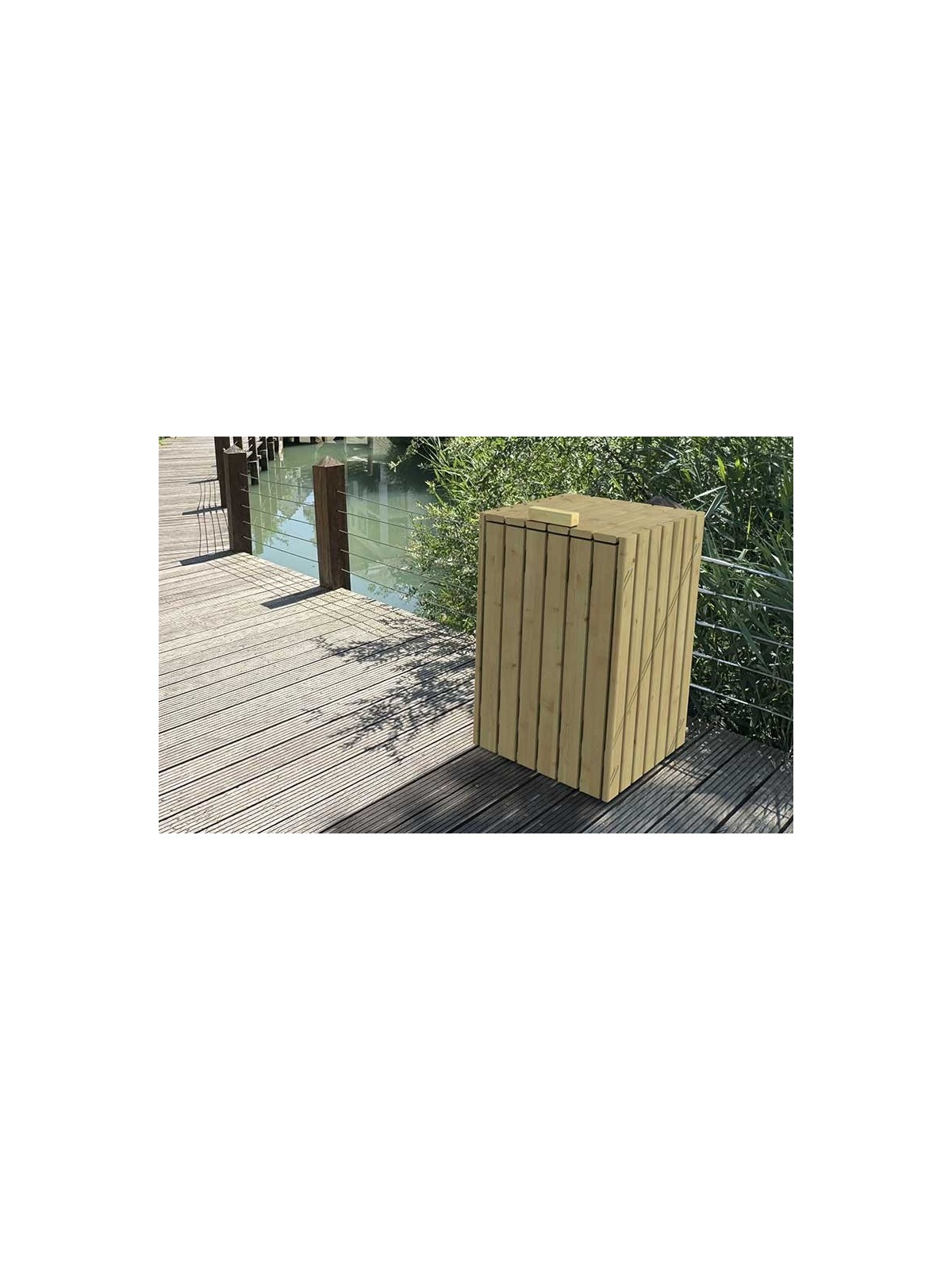 Corbeille en bois NIVA idéal pour la propreté de vos espaces urbains