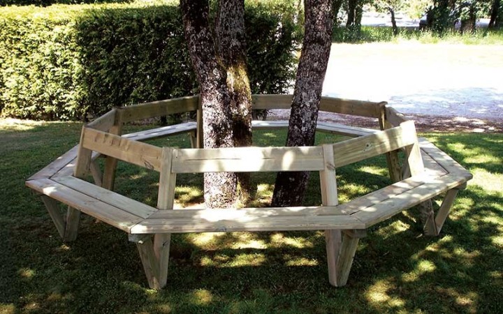 BANC TOUR D'ARBRE CAPUCIN