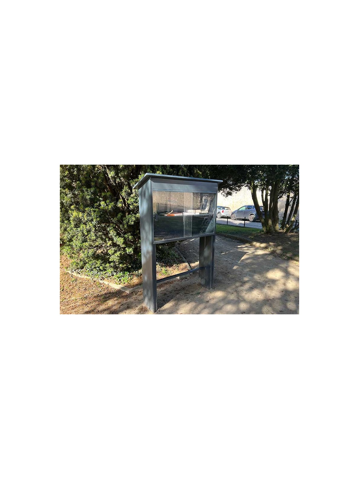 Boîte à livres acier POITIERS pour collectivité Mobilier urbain CELONA