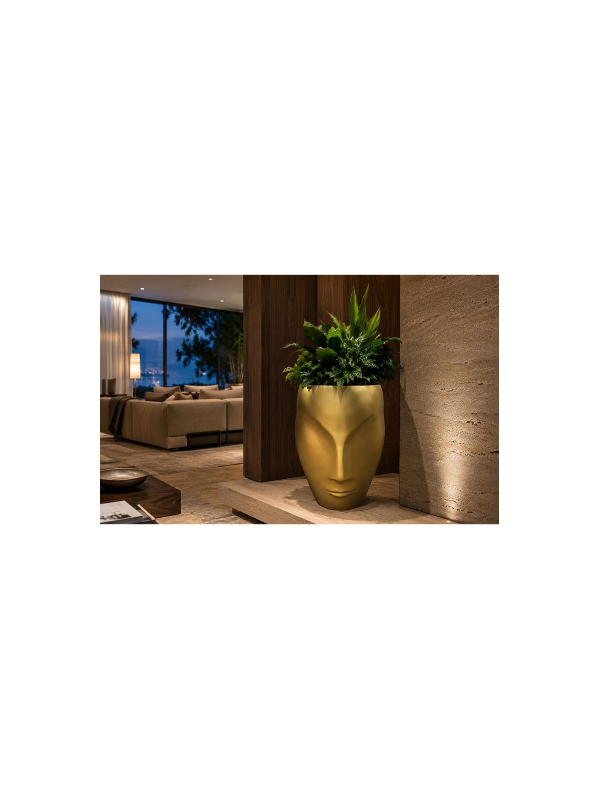 POT DESIGN MODERNE UNIQUE ELLEMURA
DECORATION CULTURELLE ITALIENNE POUR PROFESSIONNELS