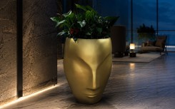POT DESIGN MODERNE UNIQUE ELLEMURA
DECORATION CULTURELLE ITALIENNE POUR PROFESSIONNELS