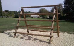MODULE ÉCHELLE DOUBLE EN RONDIN DE BOIS
STRUCTURE DE GRIMPE POUR ESPACE EXTÉRIEUR
ÉQUIPEMENT SPORTIF POUR ÉCOLE OU COLLECTIVITÉ